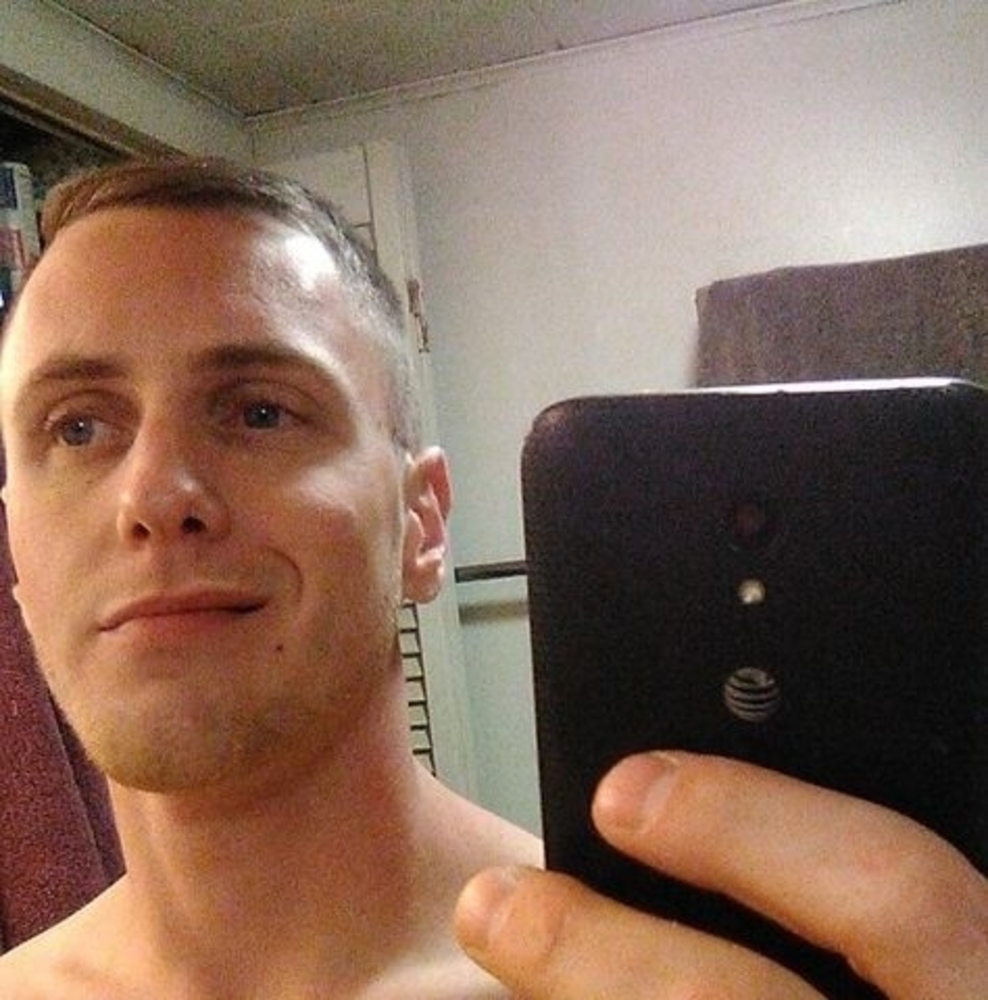 Meet your Posher, Holicans